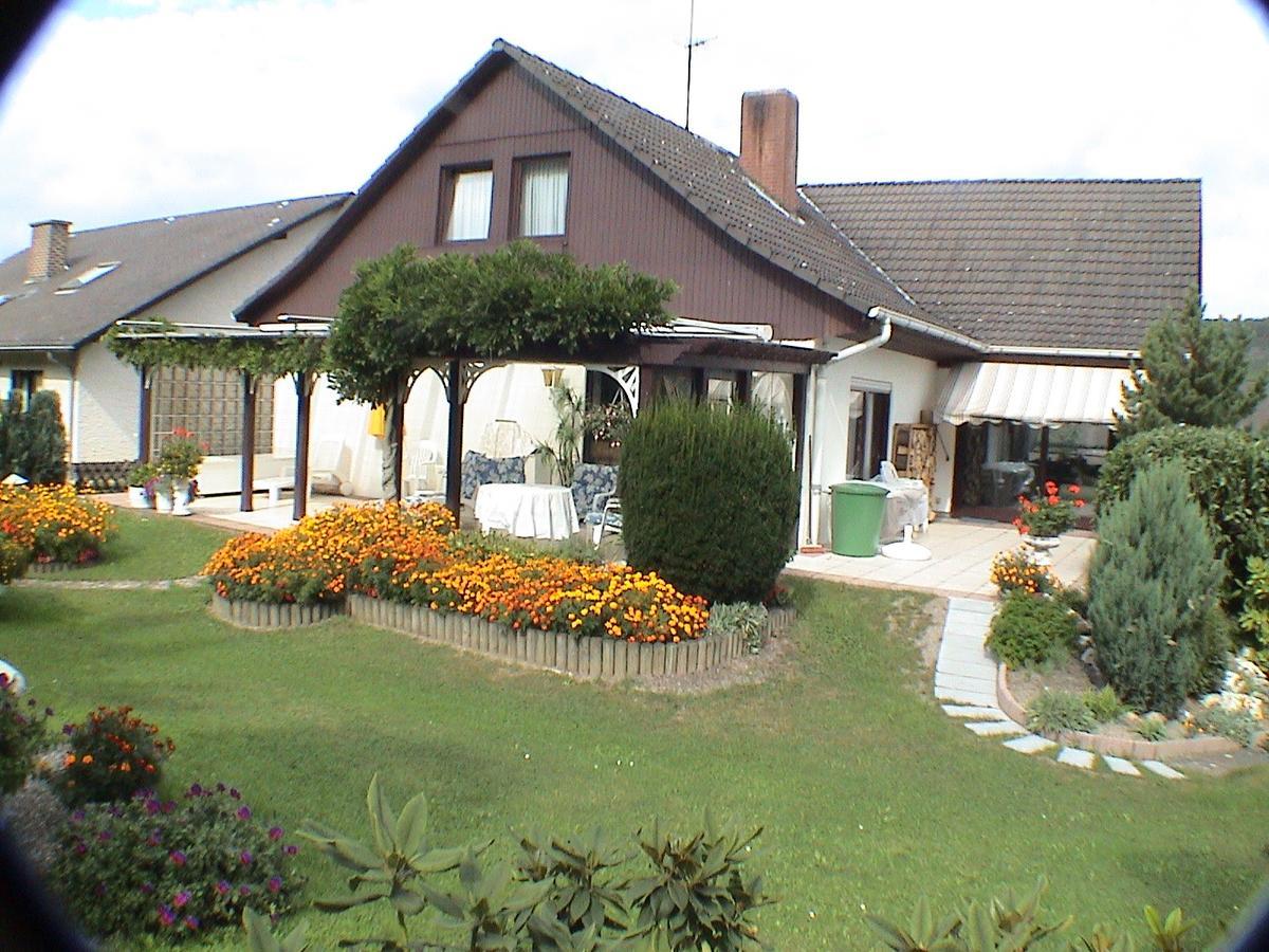 Gästehaus am Ahornweg Bernkastel-Kues Exterior foto